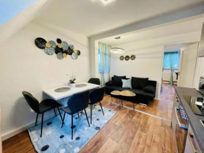 3Zi-Central, Modern- The Sandcastle by Lakescape FeWos